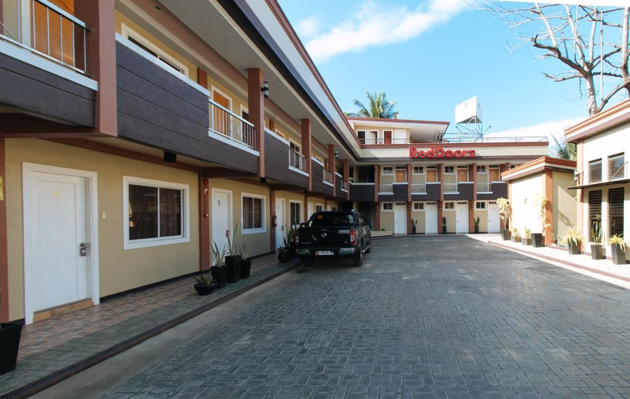 Reddoorz Plus Near Lapasan Plaza Cagayan De Oro Exteriör bild