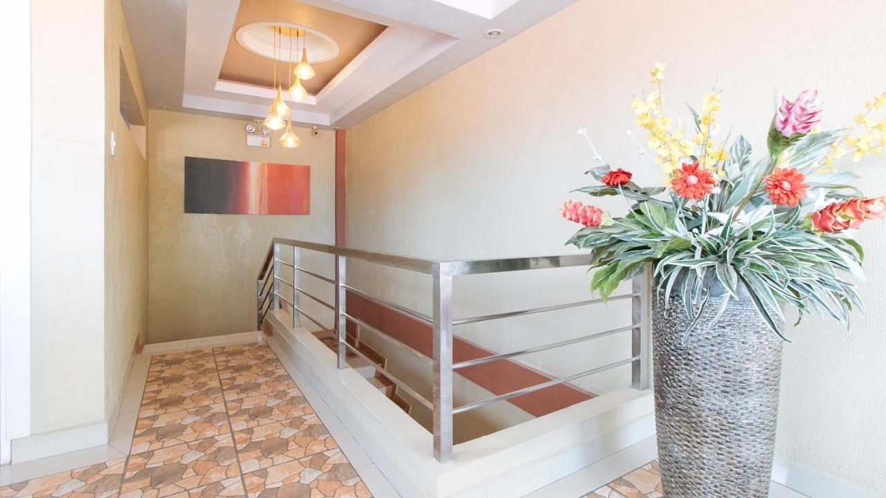 Reddoorz Plus Near Lapasan Plaza Cagayan De Oro Exteriör bild