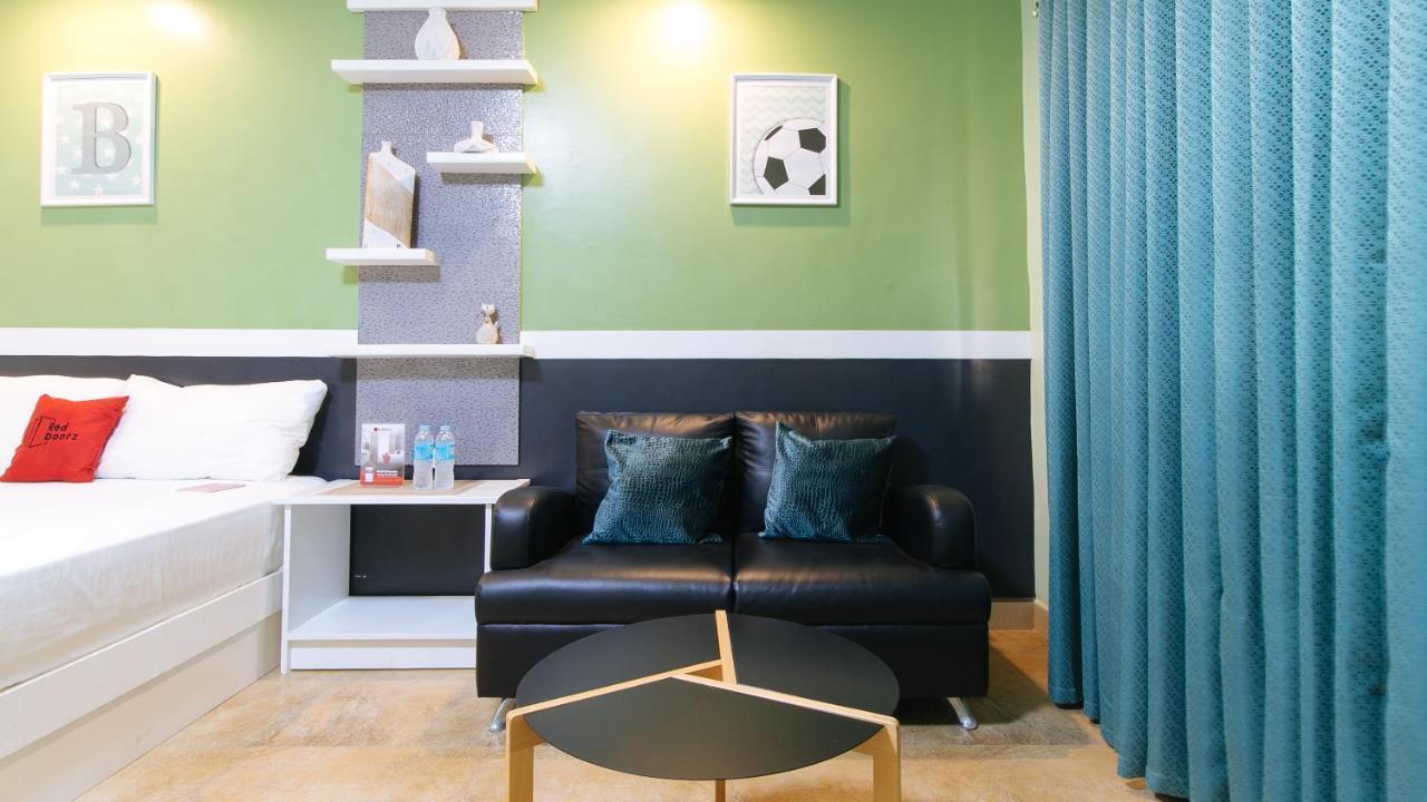 Reddoorz Plus Near Lapasan Plaza Cagayan De Oro Exteriör bild
